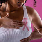 Outubro Rosa e Saúde Vascular: Um Cuidado que Vai Além do Câncer de Mama